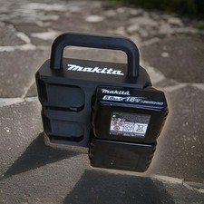 8x Makita 18V Battery Storage